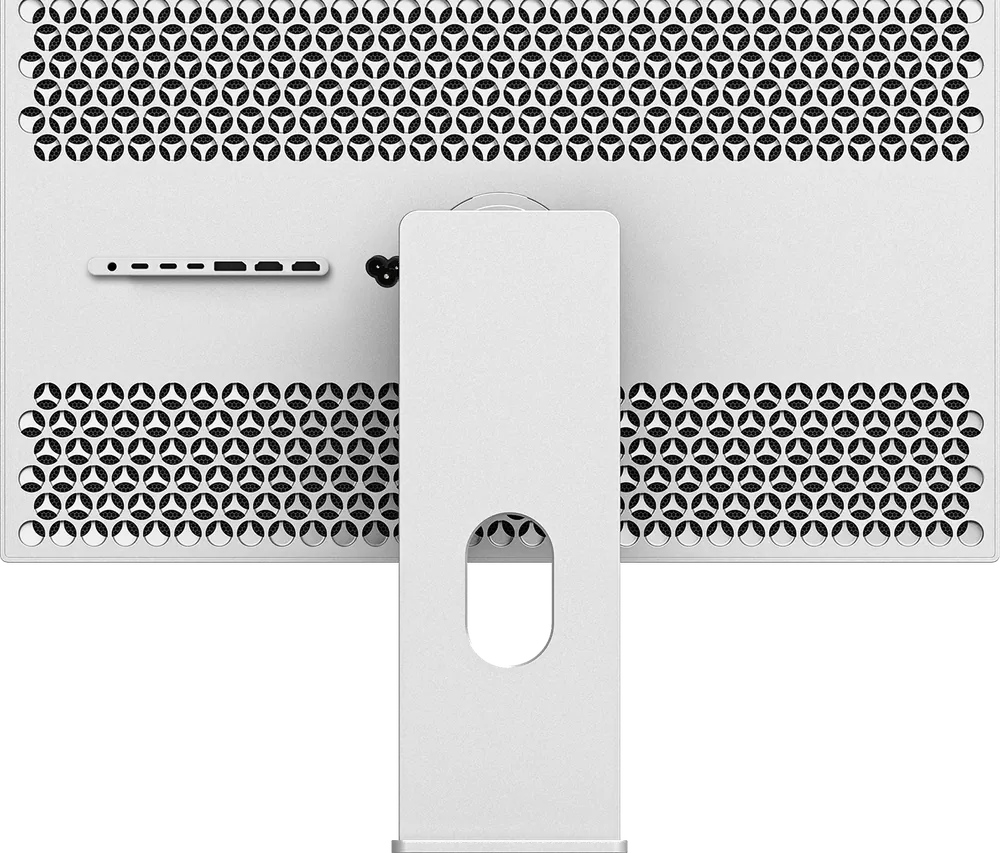 Perforierte Rückseite des Kuycon P27Z: zwei gelochte Aluminiumstreifen, hinter denen die Lautsprecher sitzen, Anschlussleiste und mittiger Standfuß